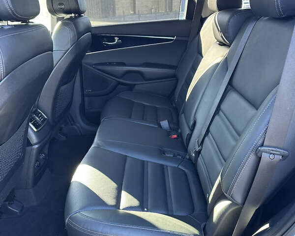 Белый Киа Соренто, объемом двигателя 2.2 л и пробегом 206 тыс. км за 22500 $, фото 19 на Automoto.ua