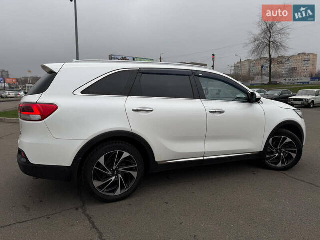 Білий Кіа Соренто, об'ємом двигуна 2 л та пробігом 246 тис. км за 18500 $, фото 26 на Automoto.ua