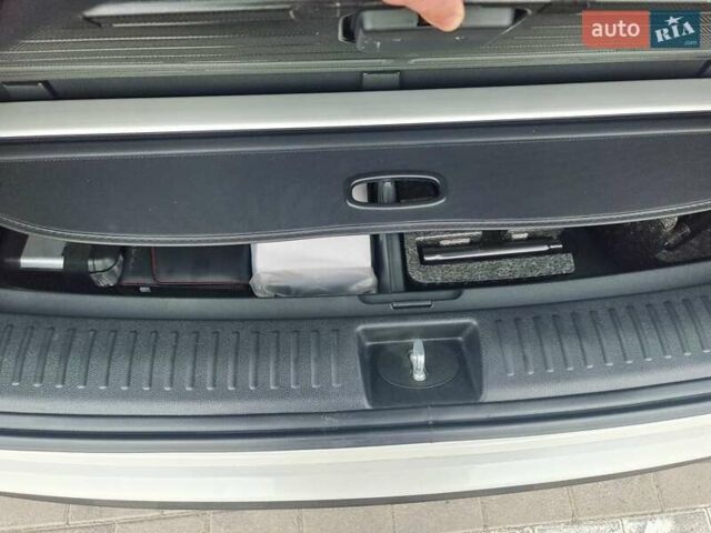 Белый Киа Соренто, объемом двигателя 2.2 л и пробегом 145 тыс. км за 25000 $, фото 38 на Automoto.ua