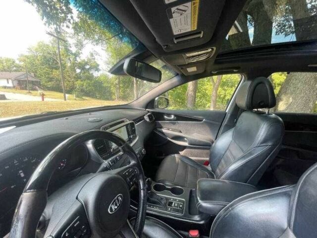 Белый Киа Соренто, объемом двигателя 3.3 л и пробегом 62 тыс. км за 4300 $, фото 6 на Automoto.ua