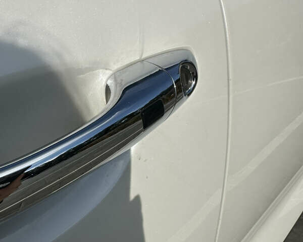 Білий Кіа Соренто, об'ємом двигуна 2.2 л та пробігом 205 тис. км за 22900 $, фото 37 на Automoto.ua