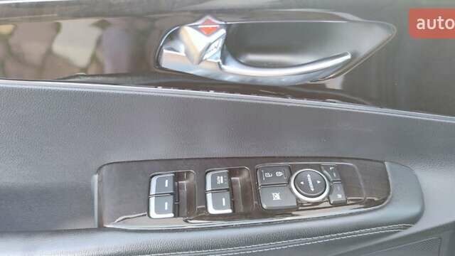 Білий Кіа Соренто, об'ємом двигуна 2.4 л та пробігом 126 тис. км за 17900 $, фото 41 на Automoto.ua