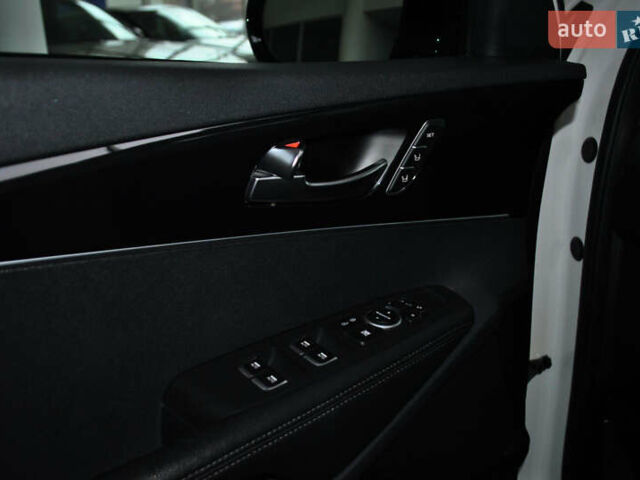 Белый Киа Соренто, объемом двигателя 2.2 л и пробегом 139 тыс. км за 23900 $, фото 26 на Automoto.ua