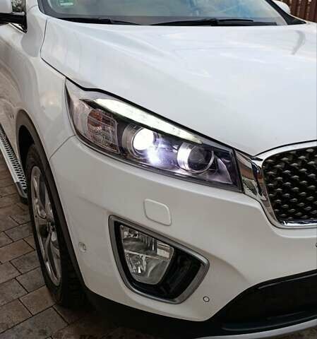 Белый Киа Соренто, объемом двигателя 2.2 л и пробегом 213 тыс. км за 21999 $, фото 15 на Automoto.ua