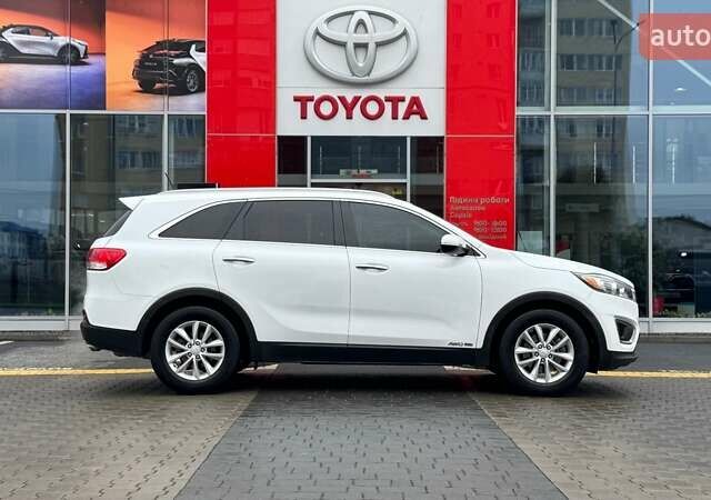 Белый Киа Соренто, объемом двигателя 3.3 л и пробегом 133 тыс. км за 15246 $, фото 7 на Automoto.ua