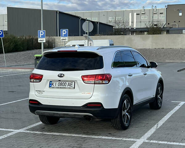 Кіа Соренто 2016 у Києві на Automoto.ua Білий Кіа Соренто, об'ємом двигуна 2 л та пробігом 75 тис. км за 20000 $, фото 8 на Automoto.ua