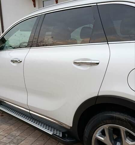 Белый Киа Соренто, объемом двигателя 2.2 л и пробегом 213 тыс. км за 21999 $, фото 11 на Automoto.ua