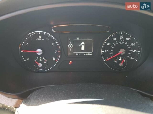 Білий Кіа Соренто, об'ємом двигуна 2.4 л та пробігом 79 тис. км за 10850 $, фото 6 на Automoto.ua