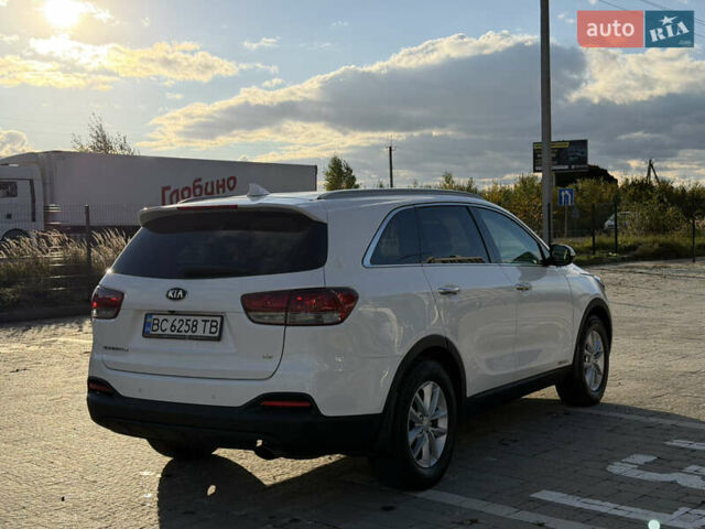 Белый Киа Соренто, объемом двигателя 3.3 л и пробегом 83 тыс. км за 14900 $, фото 18 на Automoto.ua