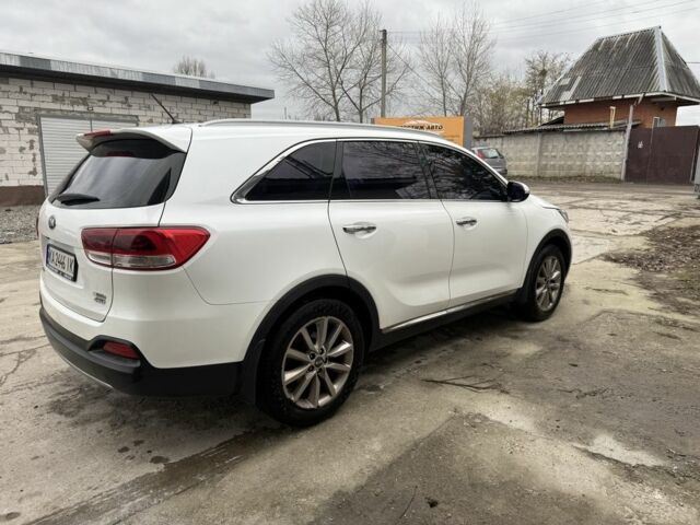 Белый Киа Соренто, объемом двигателя 2 л и пробегом 113 тыс. км за 17600 $, фото 4 на Automoto.ua