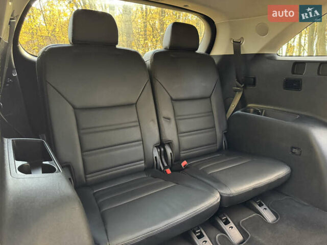 Белый Киа Соренто, объемом двигателя 2.2 л и пробегом 183 тыс. км за 23600 $, фото 79 на Automoto.ua