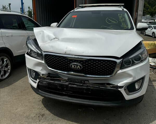 Киа Соренто 2016 в Киеве на Automoto.ua Белый Киа Соренто, объемом двигателя 2.36 л и пробегом 118 тыс. км за 16700 $, фото 18 на Automoto.ua