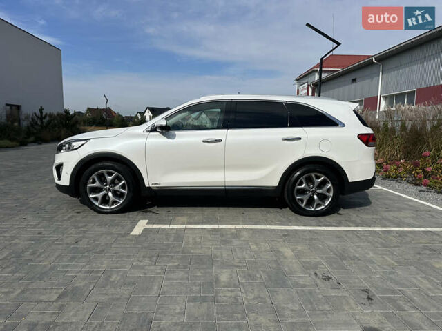 Білий Кіа Соренто, об'ємом двигуна 2.2 л та пробігом 205 тис. км за 22900 $, фото 2 на Automoto.ua
