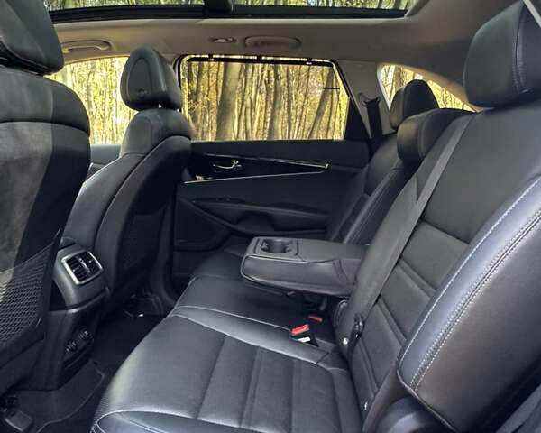 Белый Киа Соренто, объемом двигателя 2.2 л и пробегом 183 тыс. км за 23600 $, фото 64 на Automoto.ua