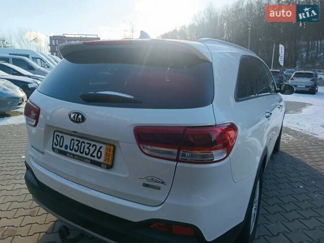 Белый Киа Соренто, объемом двигателя 2.2 л и пробегом 186 тыс. км за 22800 $, фото 6 на Automoto.ua