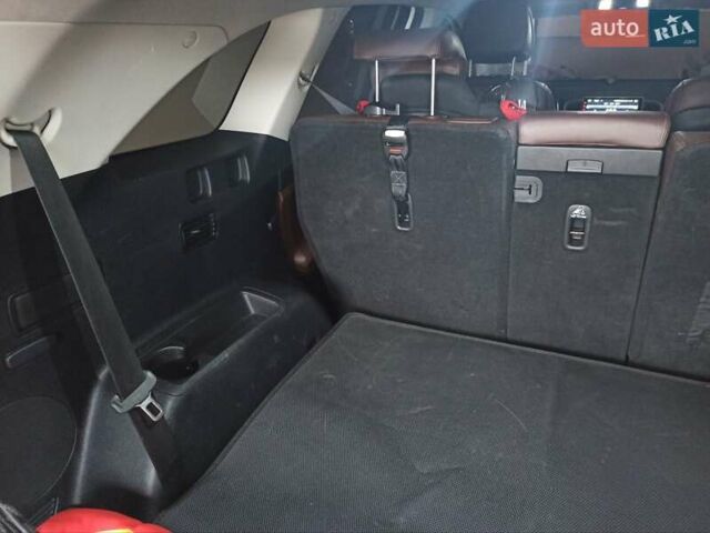 Киа Соренто 2016 в Одессе на Automoto.ua Белый Киа Соренто, объемом двигателя 2 л и пробегом 144 тыс. км за 28500 $, фото 12 на Automoto.ua