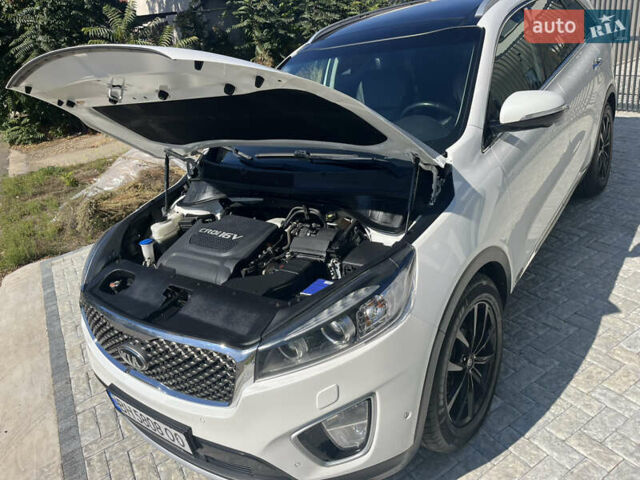 Белый Киа Соренто, объемом двигателя 2.2 л и пробегом 165 тыс. км за 21000 $, фото 14 на Automoto.ua