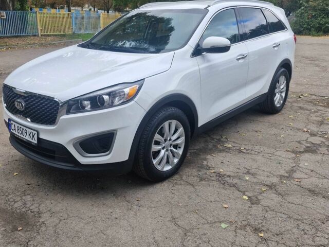 Белый Киа Соренто, объемом двигателя 2.4 л и пробегом 67 тыс. км за 15700 $, фото 4 на Automoto.ua