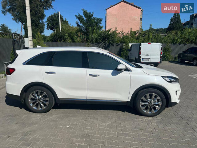 Белый Киа Соренто, объемом двигателя 2.2 л и пробегом 108 тыс. км за 26600 $, фото 10 на Automoto.ua