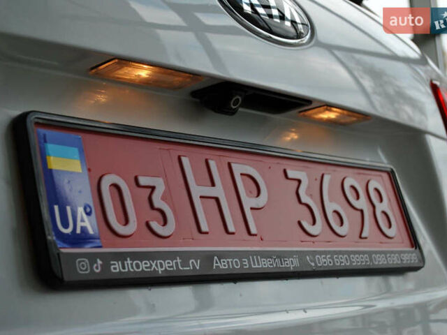 Киа Соренто 2017 в Ровно на Automoto.ua Белый Киа Соренто, объемом двигателя 2.2 л и пробегом 189 тыс. км за 22999 $, фото 12 на Automoto.ua