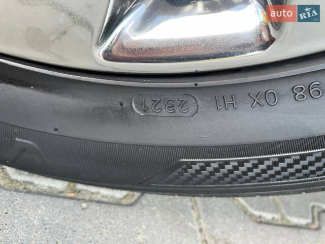Белый Киа Соренто, объемом двигателя 2.2 л и пробегом 108 тыс. км за 26500 $, фото 54 на Automoto.ua