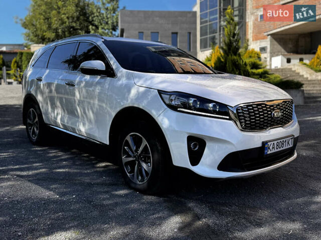Киа Соренто 2017 в Хмельницком на Automoto.ua Белый Киа Соренто, объемом двигателя 2 л и пробегом 133 тыс. км за 24500 $, фото 2 на Automoto.ua