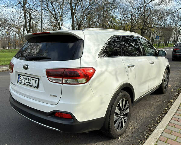 Білий Кіа Соренто, об'ємом двигуна 2.2 л та пробігом 115 тис. км за 25500 $, фото 6 на Automoto.ua