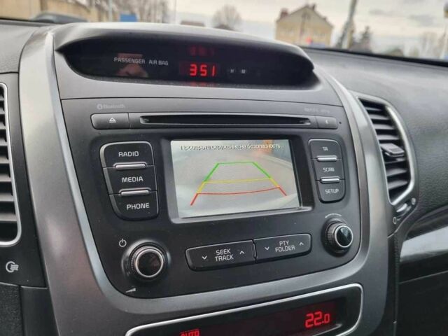 Білий Кіа Соренто, об'ємом двигуна 2.2 л та пробігом 72 тис. км за 18900 $, фото 8 на Automoto.ua
