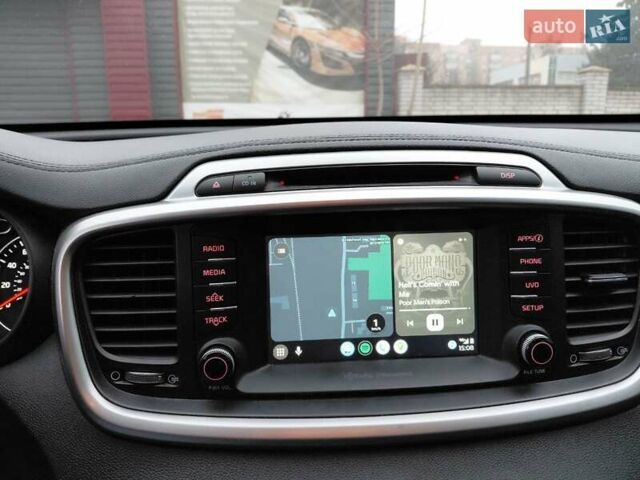 Белый Киа Соренто, объемом двигателя 2.4 л и пробегом 135 тыс. км за 15200 $, фото 12 на Automoto.ua