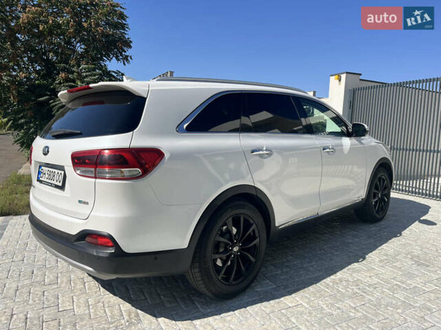 Белый Киа Соренто, объемом двигателя 2.2 л и пробегом 165 тыс. км за 21000 $, фото 6 на Automoto.ua