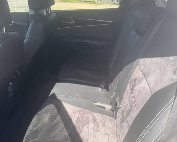 Белый Киа Соренто, объемом двигателя 3.3 л и пробегом 150 тыс. км за 19500 $, фото 5 на Automoto.ua