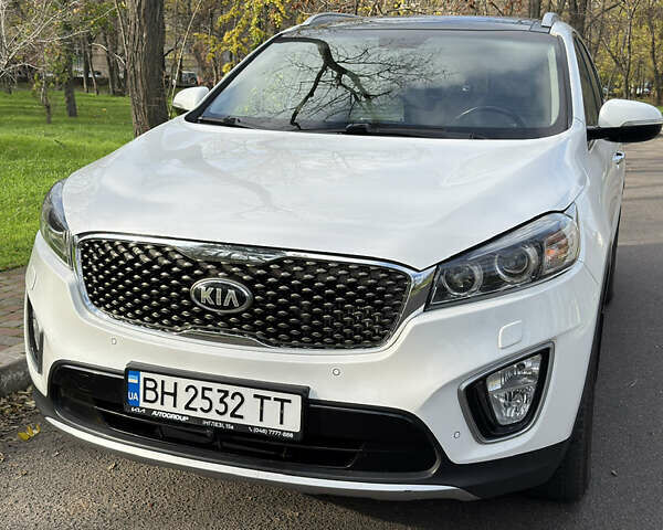 Білий Кіа Соренто, об'ємом двигуна 2.2 л та пробігом 115 тис. км за 25500 $, фото 2 на Automoto.ua
