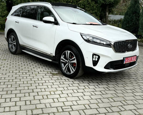 Киа Соренто 2018 в Ивано-Франковске на Automoto.ua Белый Киа Соренто, объемом двигателя 2.2 л и пробегом 144 тыс. км за 29999 $, фото 12 на Automoto.ua