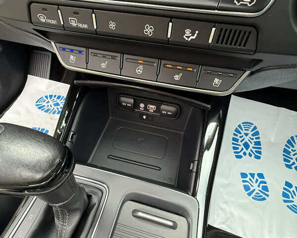Киа Соренто 2018 в Ивано-Франковске на Automoto.ua Белый Киа Соренто, объемом двигателя 2.2 л и пробегом 144 тыс. км за 29999 $, фото 24 на Automoto.ua