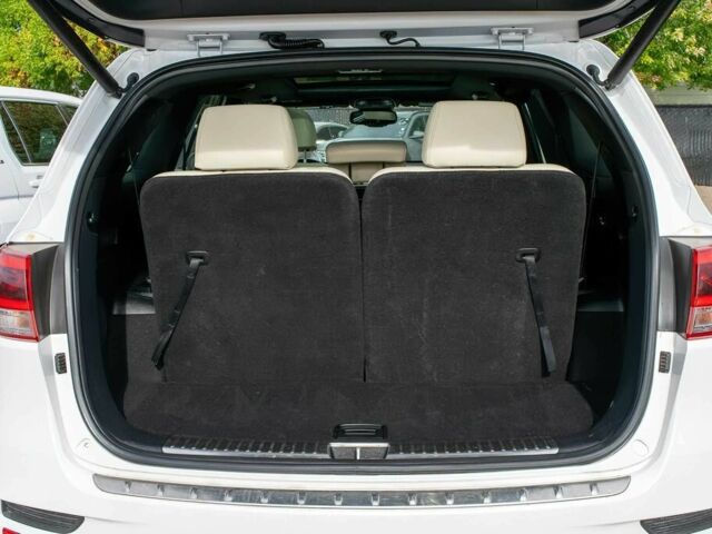 Белый Киа Соренто, объемом двигателя 3.3 л и пробегом 36 тыс. км за 14000 $, фото 6 на Automoto.ua