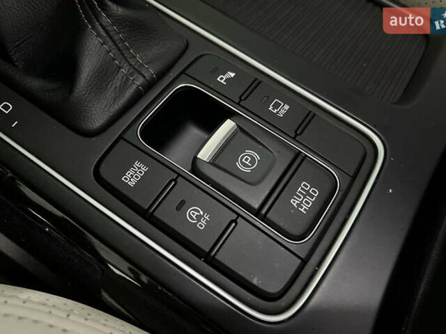 Белый Киа Соренто, объемом двигателя 2.2 л и пробегом 154 тыс. км за 28000 $, фото 15 на Automoto.ua