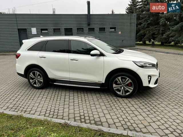 Білий Кіа Соренто, об'ємом двигуна 2.2 л та пробігом 171 тис. км за 28500 $, фото 26 на Automoto.ua