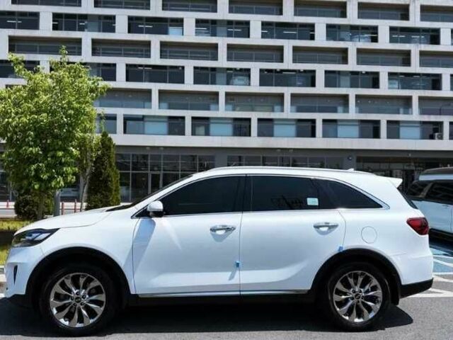 Белый Киа Соренто, объемом двигателя 0 л и пробегом 127 тыс. км за 13000 $, фото 2 на Automoto.ua