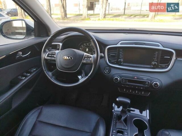 Белый Киа Соренто, объемом двигателя 3.3 л и пробегом 95 тыс. км за 16999 $, фото 17 на Automoto.ua