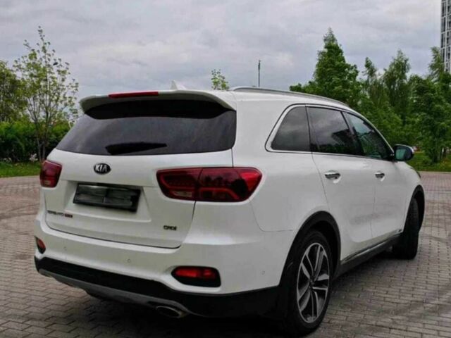 Киа Соренто 2018 в Киеве на Automoto.ua Белый Киа Соренто, объемом двигателя 2.2 л и пробегом 185 тыс. км за 20999 $, фото 1 на Automoto.ua