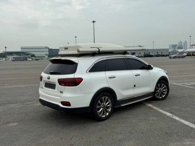 Киа Соренто 2018 в Луцке на Automoto.ua Белый Киа Соренто, объемом двигателя 2.2 л и пробегом 187 тыс. км за 24350 $, фото 4 на Automoto.ua
