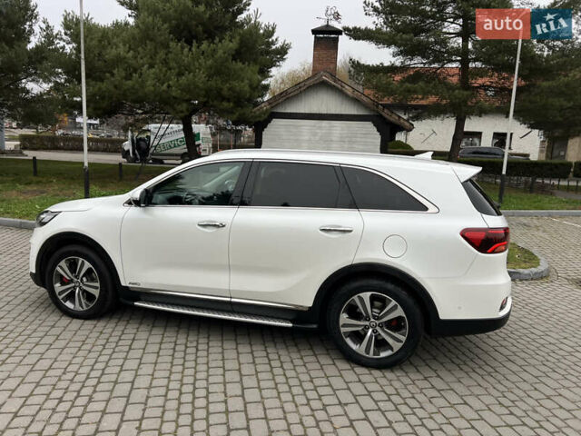 Білий Кіа Соренто, об'ємом двигуна 2.2 л та пробігом 171 тис. км за 28500 $, фото 10 на Automoto.ua