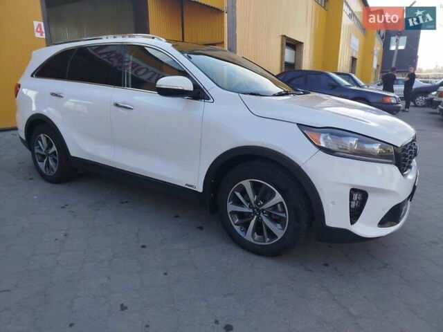 Белый Киа Соренто, объемом двигателя 3.3 л и пробегом 95 тыс. км за 16999 $, фото 5 на Automoto.ua