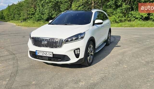 Белый Киа Соренто, объемом двигателя 2.2 л и пробегом 230 тыс. км за 25500 $, фото 1 на Automoto.ua