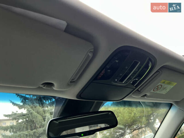 Білий Кіа Соренто, об'ємом двигуна 2.2 л та пробігом 171 тис. км за 28500 $, фото 48 на Automoto.ua