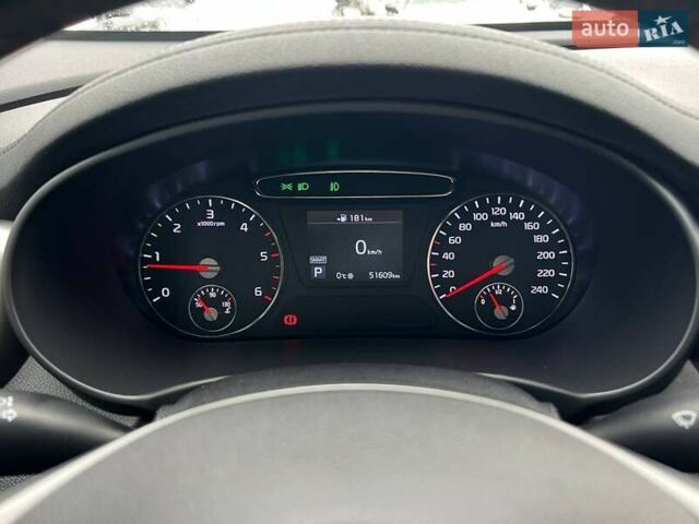Білий Кіа Соренто, об'ємом двигуна 2.2 л та пробігом 51 тис. км за 31000 $, фото 15 на Automoto.ua