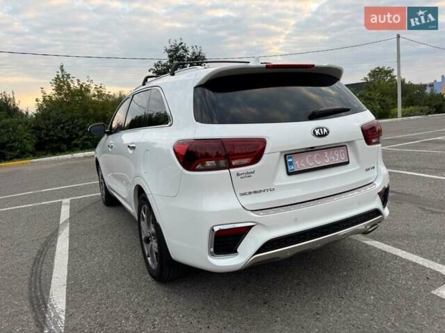 Білий Кіа Соренто, об'ємом двигуна 3.3 л та пробігом 70 тис. км за 23500 $, фото 19 на Automoto.ua