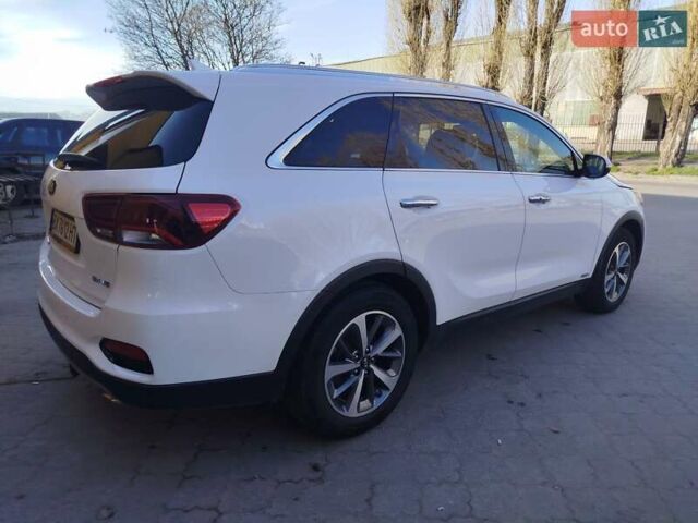 Белый Киа Соренто, объемом двигателя 3.3 л и пробегом 95 тыс. км за 16999 $, фото 7 на Automoto.ua