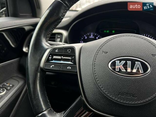 Білий Кіа Соренто, об'ємом двигуна 2.2 л та пробігом 51 тис. км за 31000 $, фото 13 на Automoto.ua