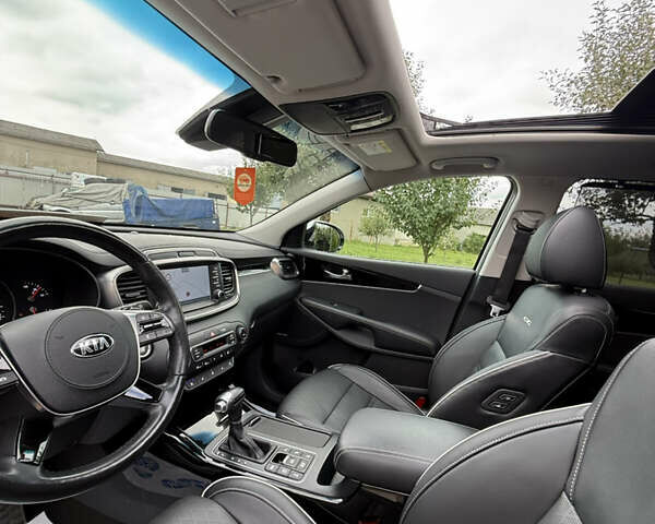 Киа Соренто 2018 в Ивано-Франковске на Automoto.ua Белый Киа Соренто, объемом двигателя 2.2 л и пробегом 144 тыс. км за 29999 $, фото 28 на Automoto.ua